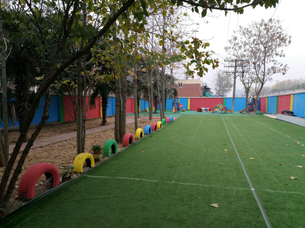 南京乐宝贝户外跑道及沙坑